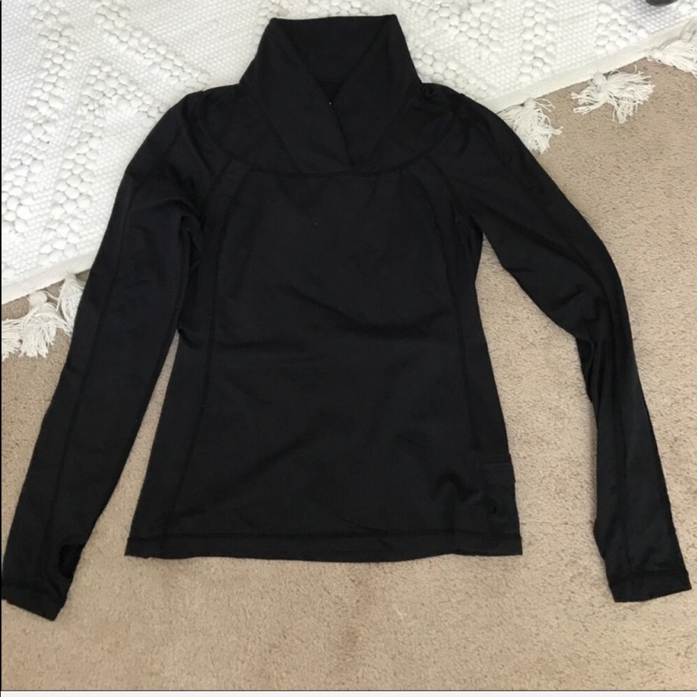 Lululemon top